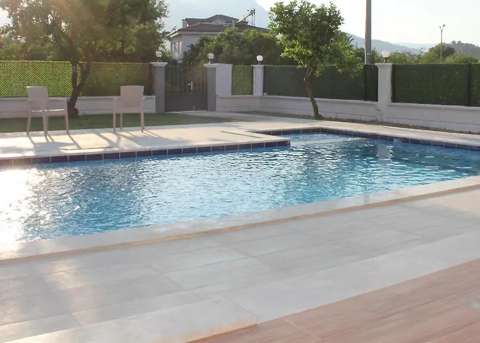Villa Vista Gold